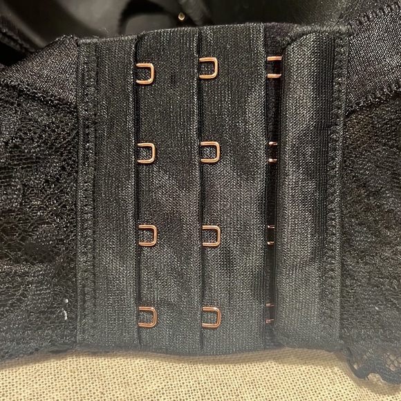 NWT Savage X Fenty 40DDD Lace Floral Push-up Plunge Bra - Picture 6 of 7